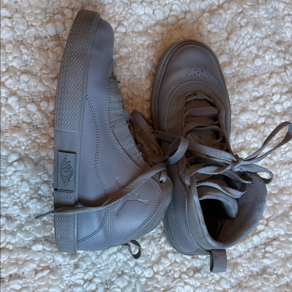 Air Jordan X Auto Clave Grey